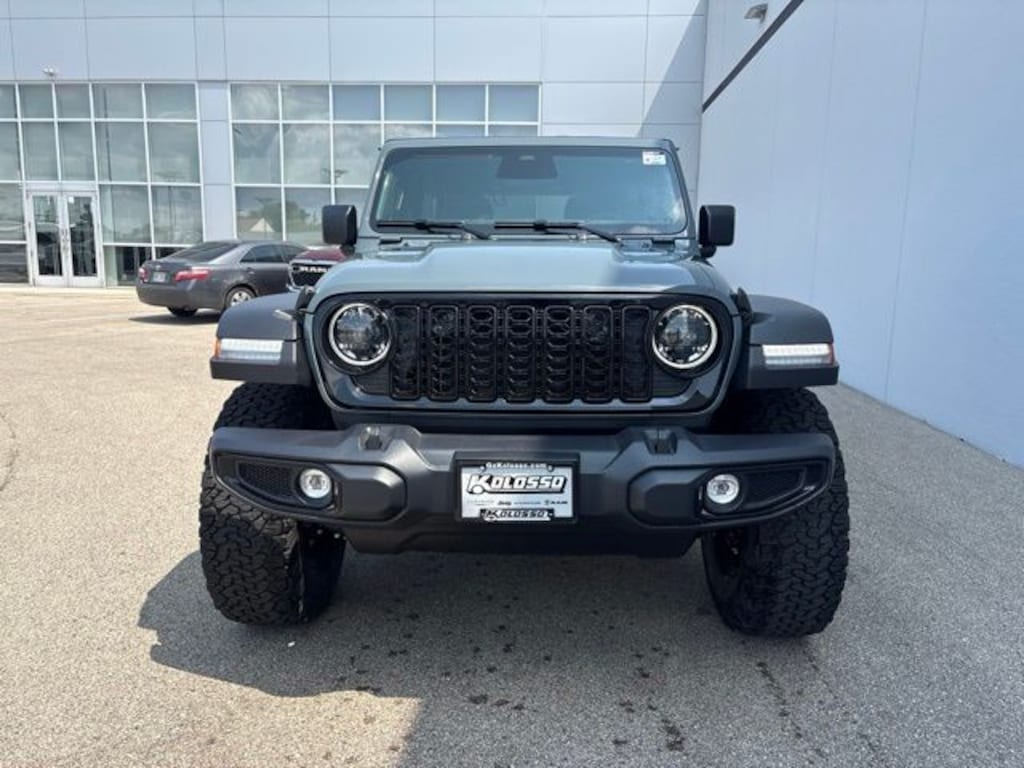 New 2026 Jeep Wrangler 4-DOOR WILLYS Sport Utility