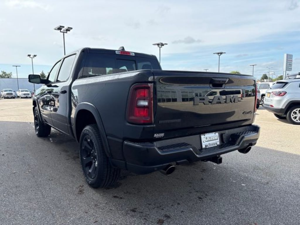 New 2026 Ram 1500 Big Horn Crew Cab 4x4 5'7 Box Pickup
