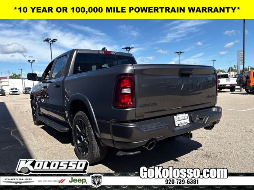 New 2026 Ram 1500 LARAMIE CREW CAB 4X4 5'7 BOX Pickup