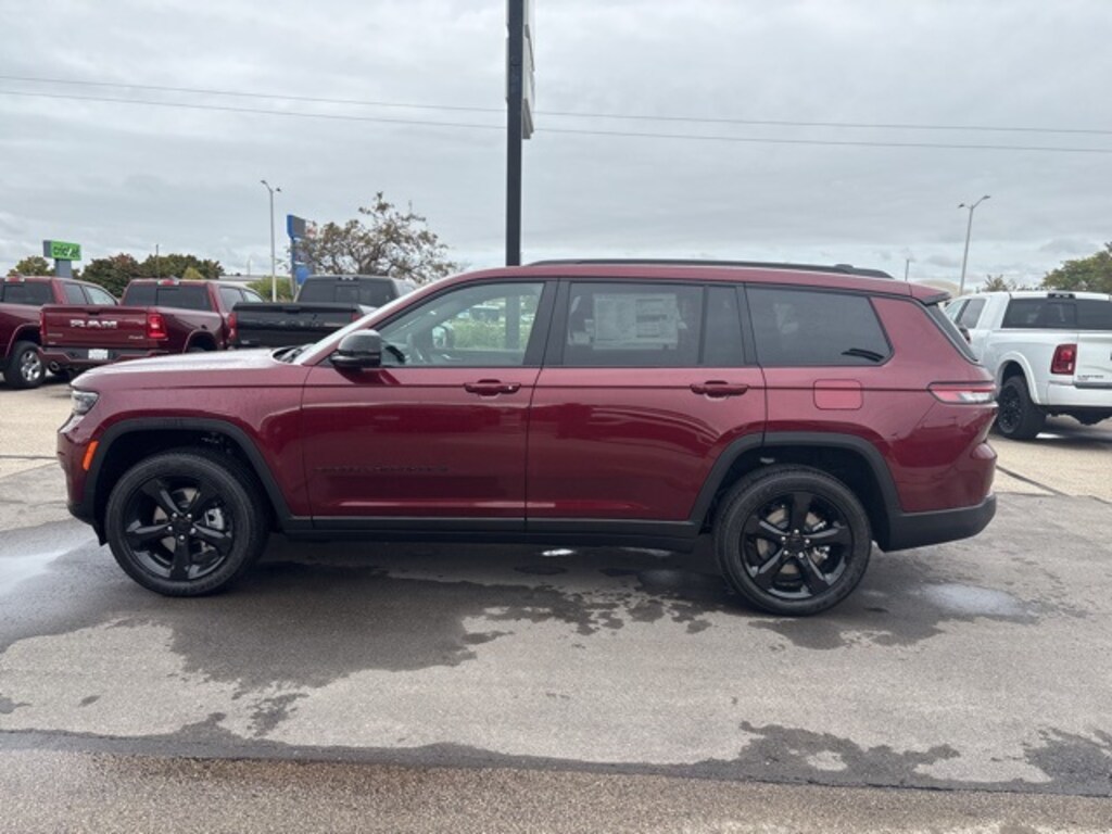 New 2025 Jeep Grand Cherokee L ALTITUDE X 4X4 Sport Utility