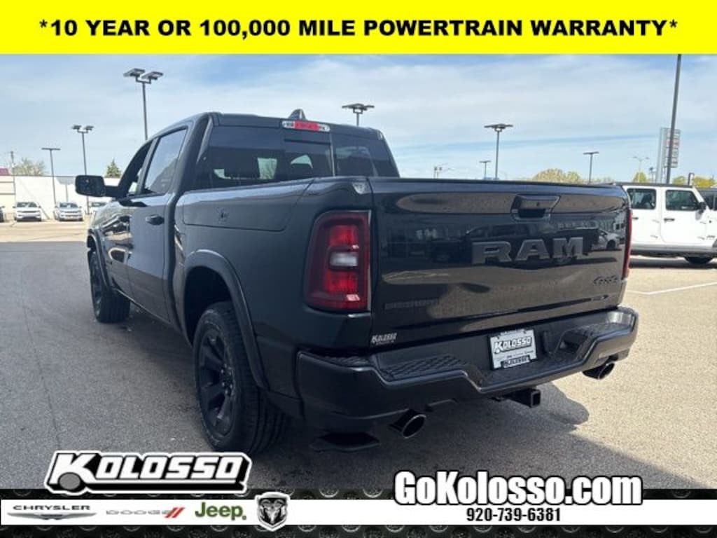 New 2026 Ram 1500 BIG HORN CREW CAB 4X4 5'7 BOX Pickup