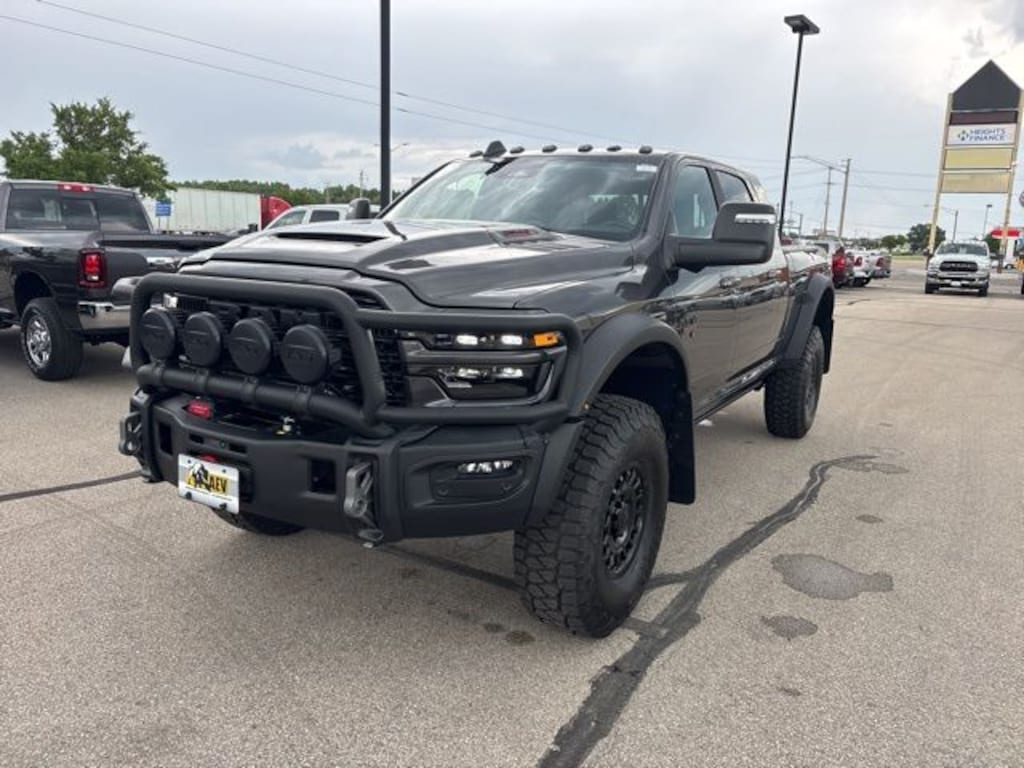 New 2025 Ram 2500 LIMITED MEGA CAB 4X4 6'4 BOX Pickup