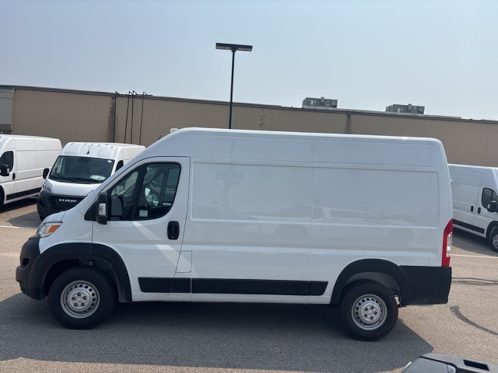 New 2025 Ram ProMaster PROMASTER 2500 TRADESMAN CARGO VAN HIGH ROOF 136' Cargo Van