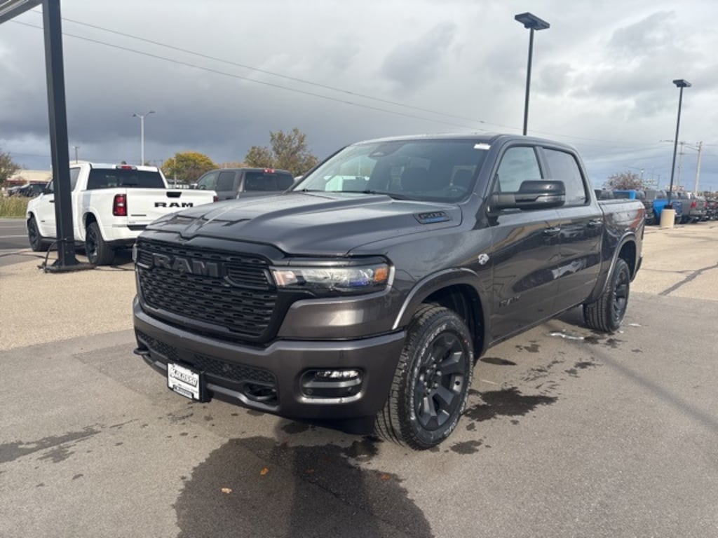 New 2026 Ram 1500 BIG HORN CREW CAB 4X4 5'7 BOX Pickup