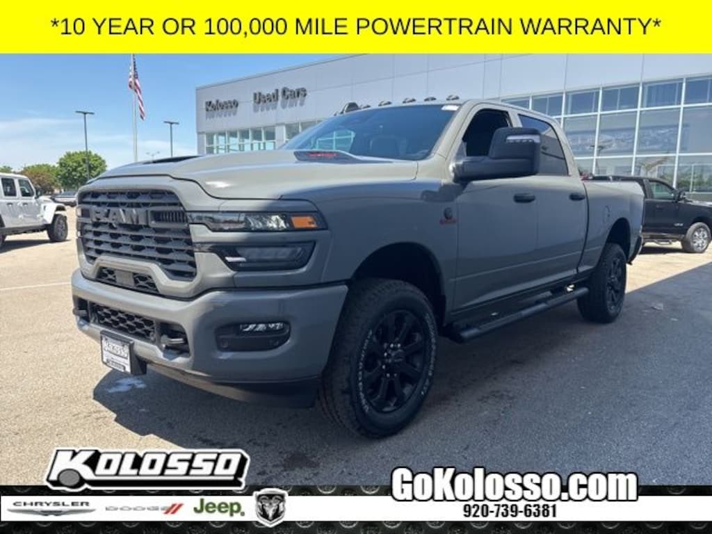 New 2026 Ram 2500 BLACK EXPRESS CREW CAB 4X4 6'4 BOX Pickup