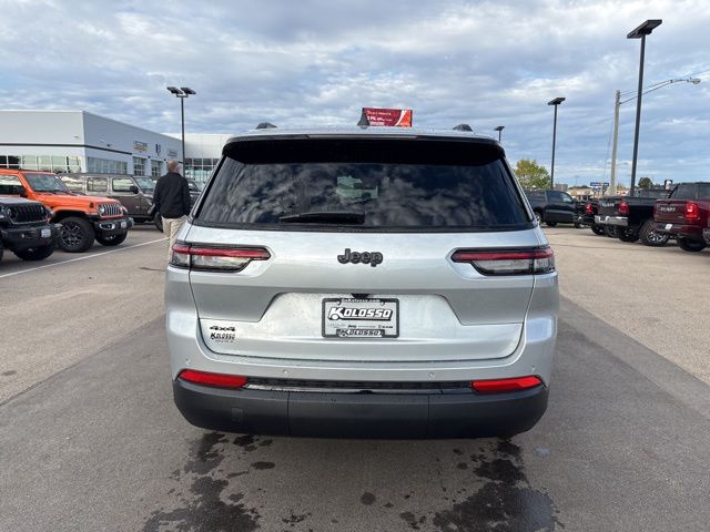 2025 Jeep Grand Cherokee L Altitude - Photo 6