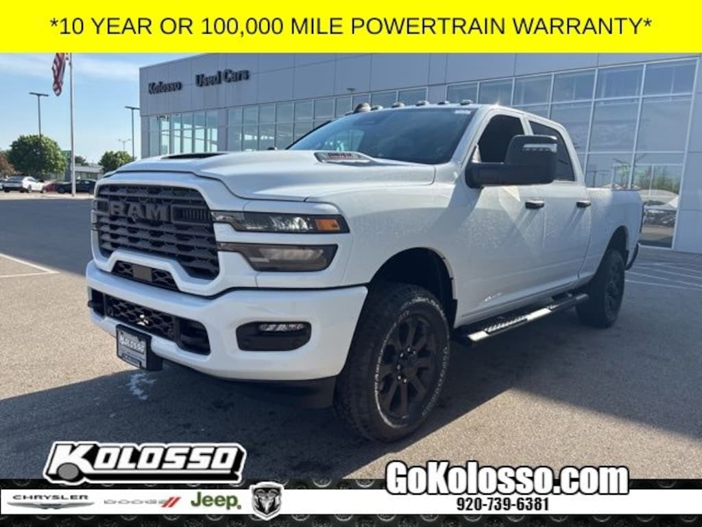 New 2026 Ram 2500 BLACK EXPRESS CREW CAB 4X4 6'4 BOX Pickup