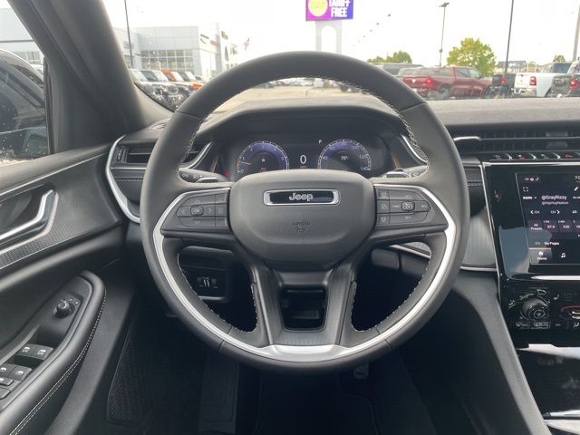2025 Jeep Grand Cherokee L Altitude - Photo 15