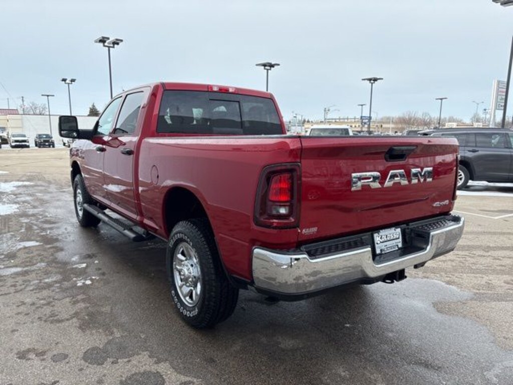 New 2026 Ram 2500 TRADESMAN CREW CAB 4X4 6'4 BOX Pickup
