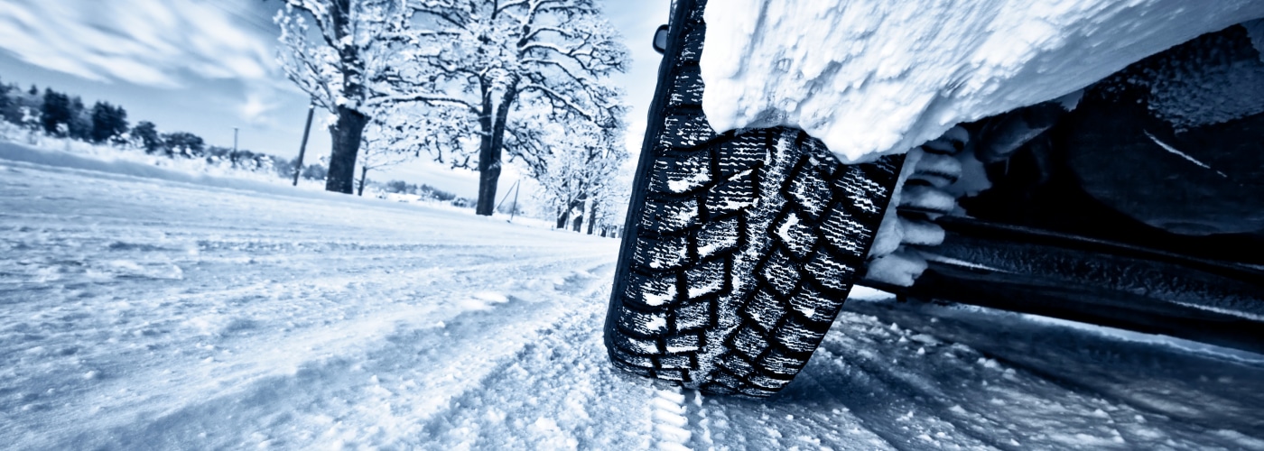 Snow tires