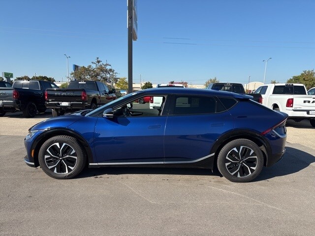 2022 Kia EV6 Wind photo 4