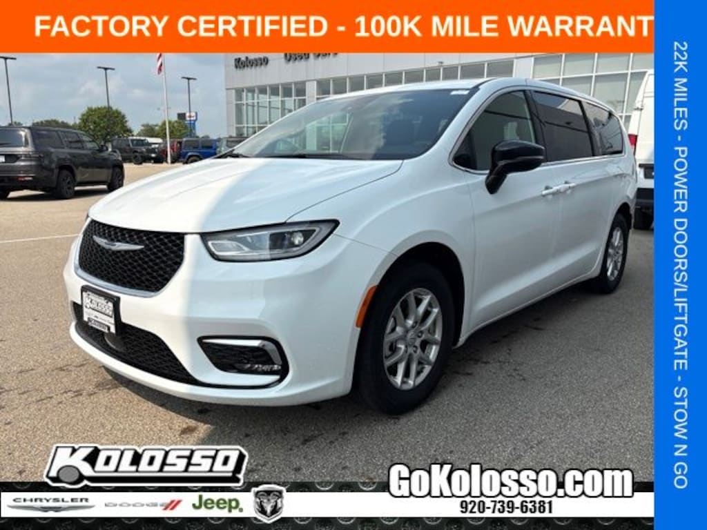 Used 2026 Chrysler Pacifica Select Minivan/Van
