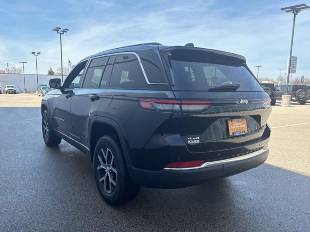 Used 2024 Jeep Grand Cherokee Limited SUV