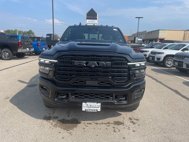 2026 Ram 2500 Laramie photo 2