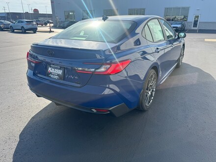 New 2025 Toyota Camry SE SE in Appleton