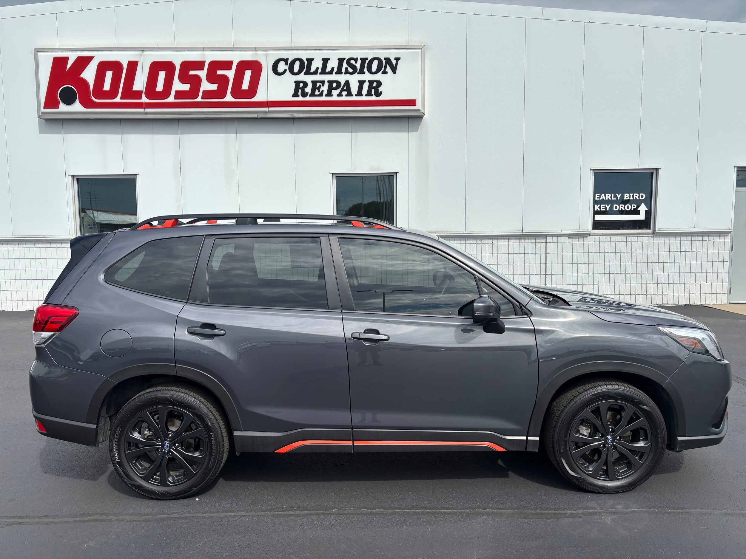 2024 Subaru Forester Sport photo 2