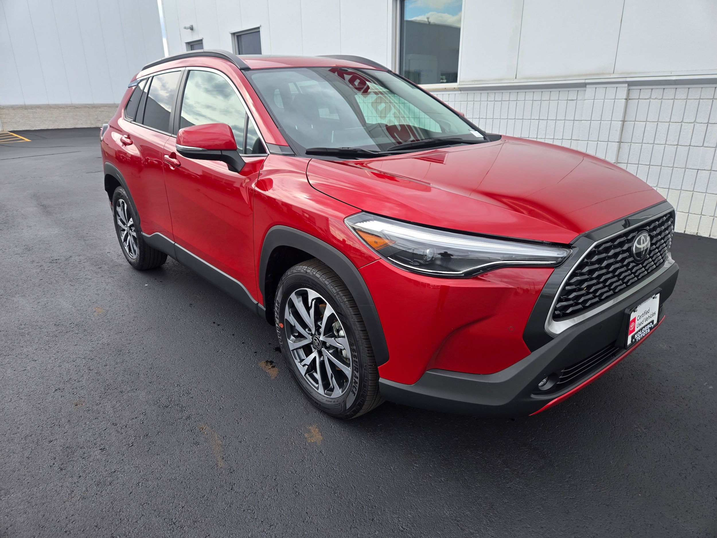 2024 Toyota Corolla Cross XLE