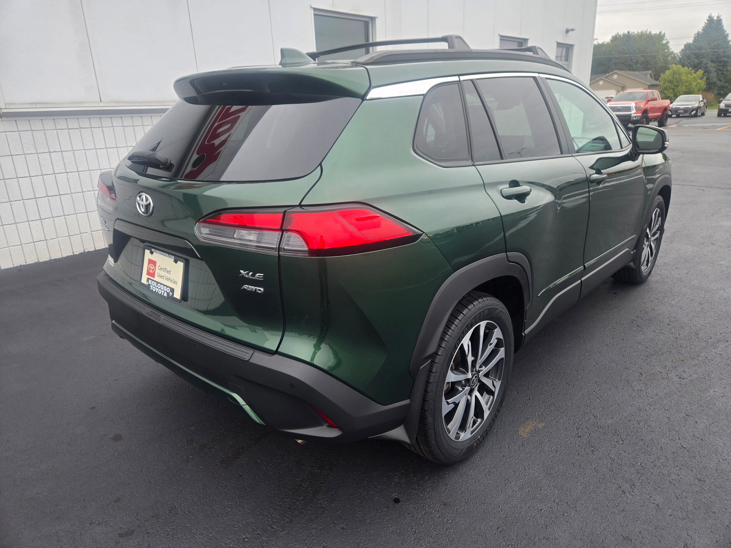 2022 Toyota Corolla Cross XLE photo 4