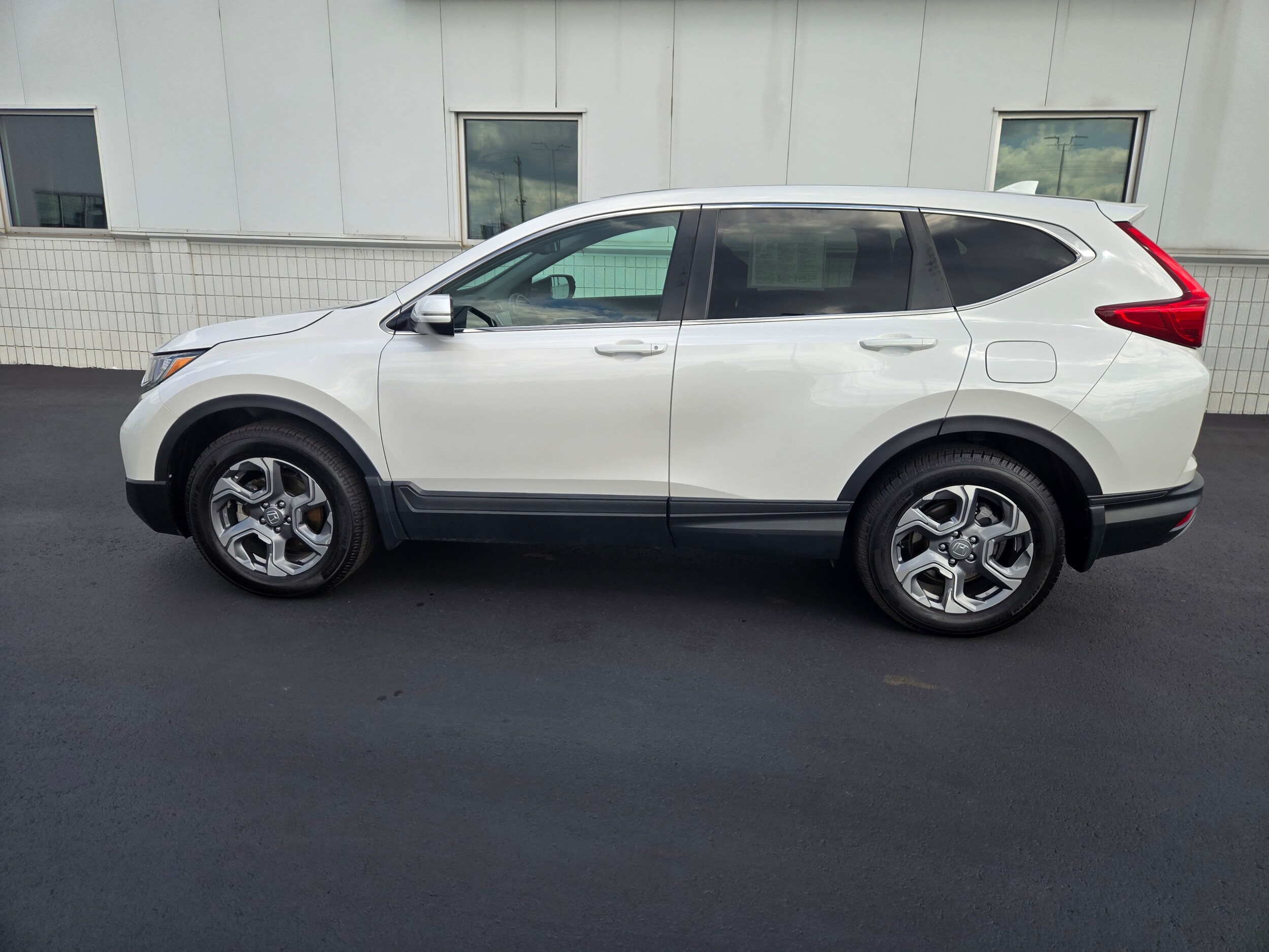 2019 Honda CR-V EX-L photo 2