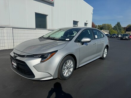 New 2025 Toyota Corolla LE LE in Appleton