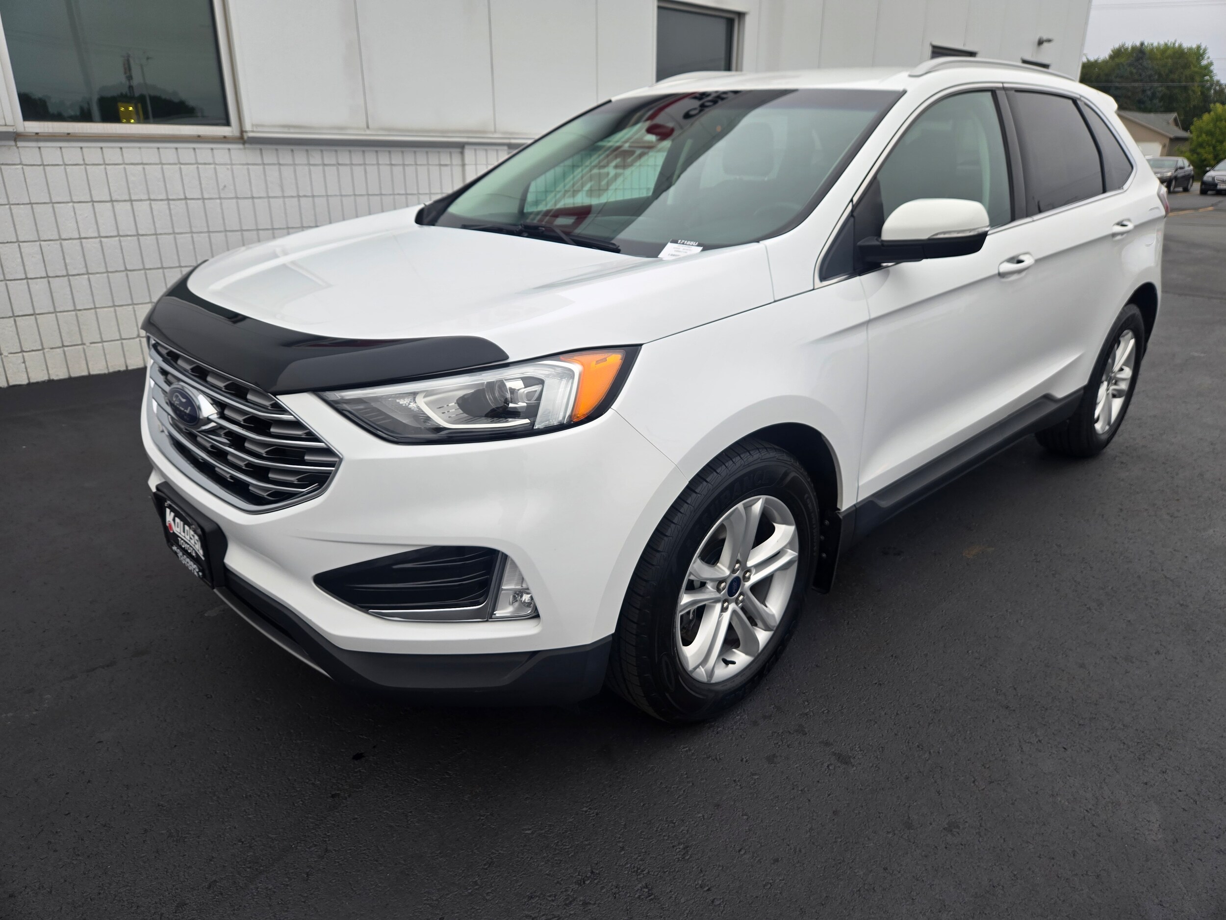2019 Ford Edge SEL photo 3