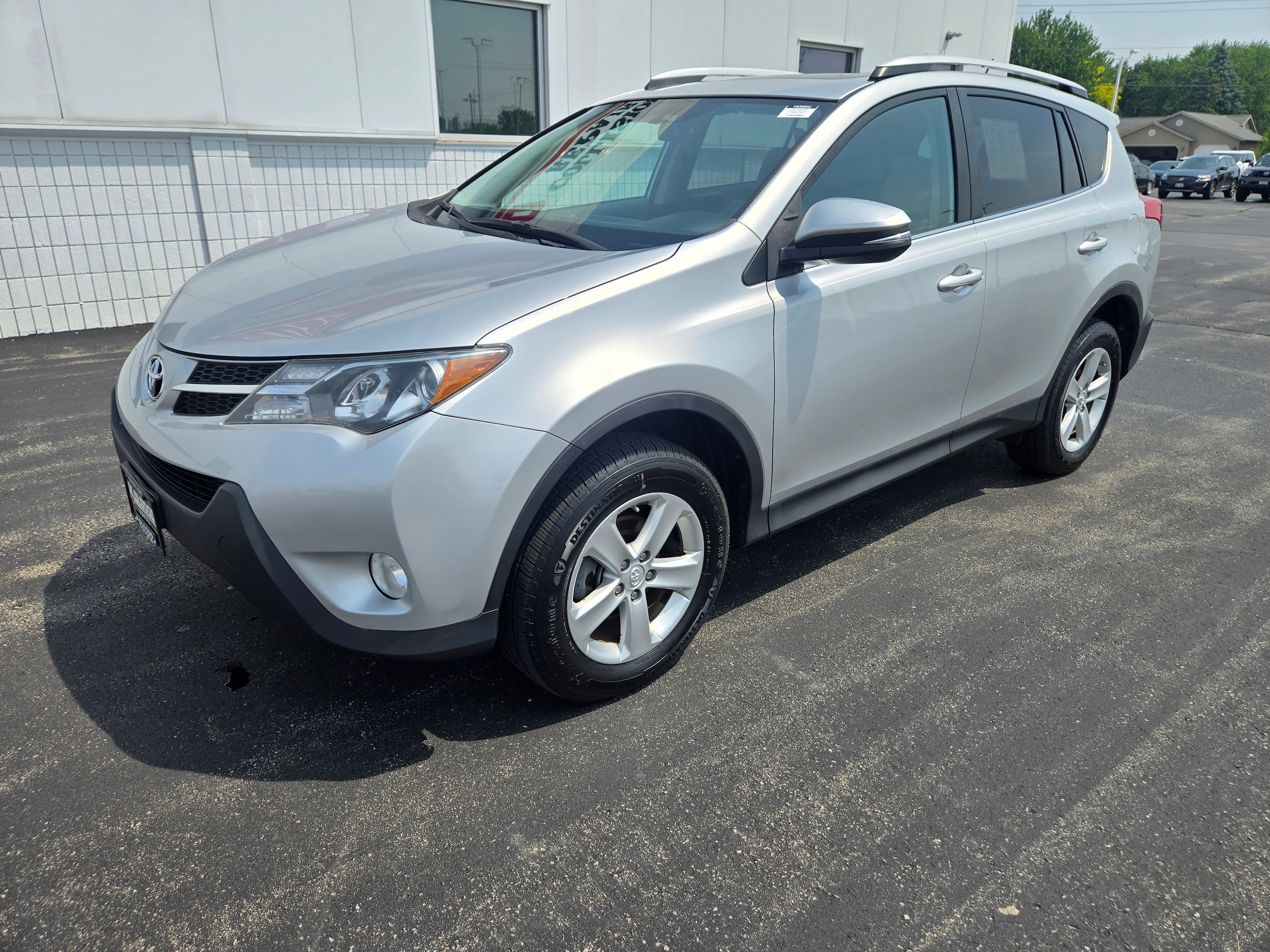 Used 2013 Toyota RAV4 XLE with VIN 2T3RFREV7DW027728 for sale in Appleton, WI