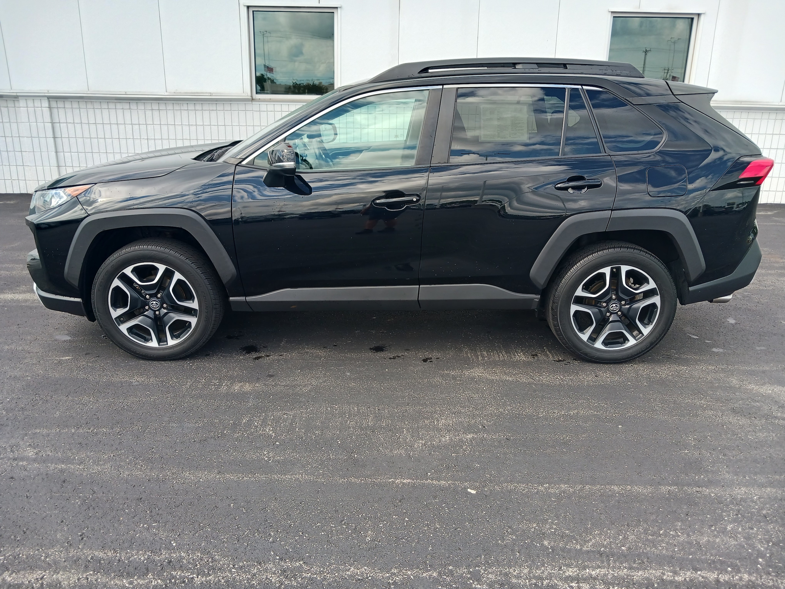 Used 2019 Toyota RAV4 Adventure with VIN 2T3J1RFV6KC011934 for sale in Appleton, WI