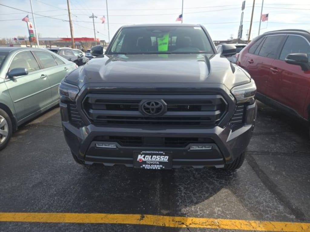 Used 2024 Toyota Tacoma Truck Double Cab