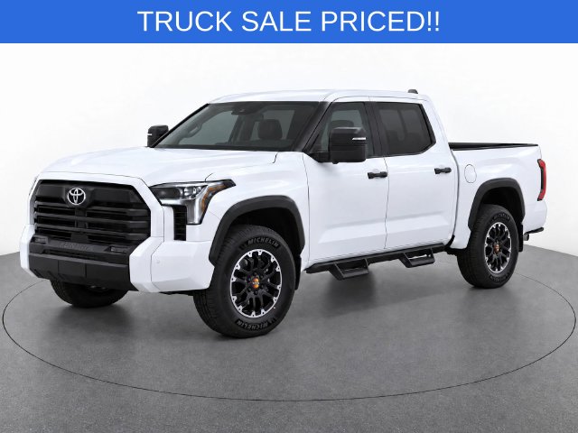 New 2026 Toyota Tundra SR5 SR5 CREWMAX 5.5 near Green Bay