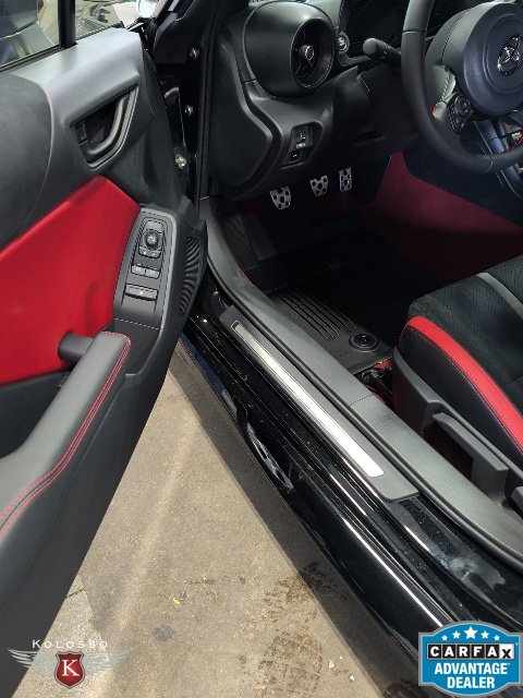 2027 Toyota GR86 Premium MT 2+2 COUPE 6 SPD M/T