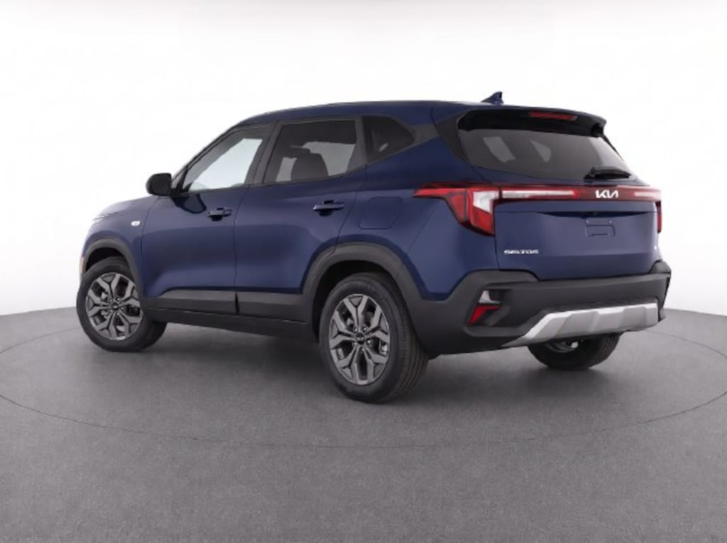 Used 2026 Kia Seltos LX SUV