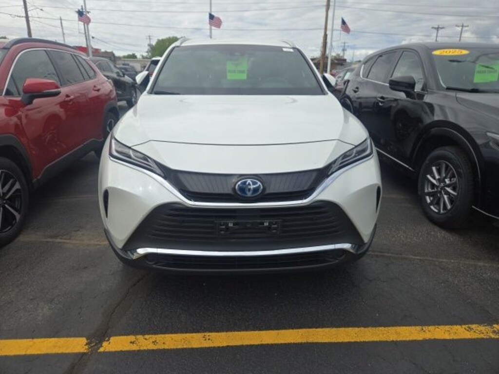 Used 2022 Toyota Venza XLE SUV