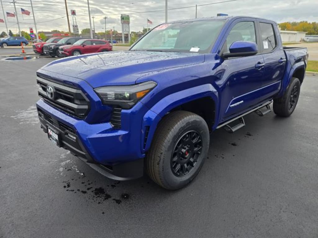 New 2025 Toyota Tacoma SR5 4X4 DOUBLE CAB