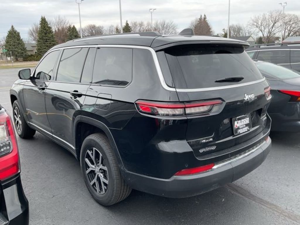 Used 2023 Jeep Grand Cherokee L Limited SUV