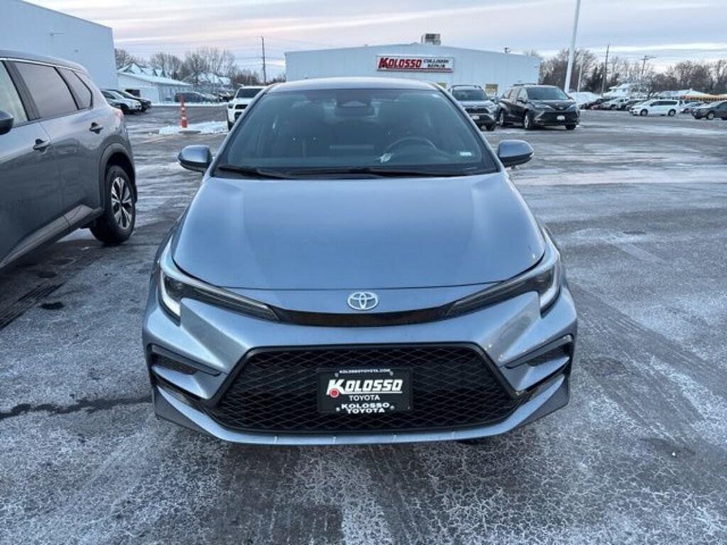 Used 2023 Toyota Corolla SE Sedan