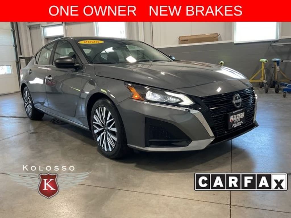 Used 2025 Nissan Altima SV Sedan