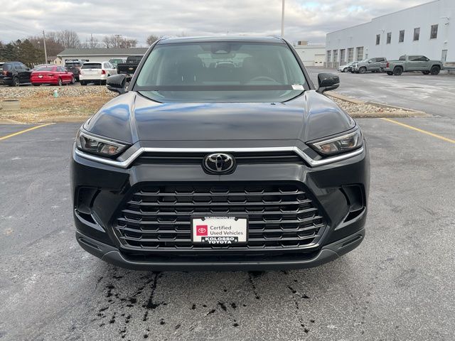 2024 Toyota Grand Highlander XLE photo 2