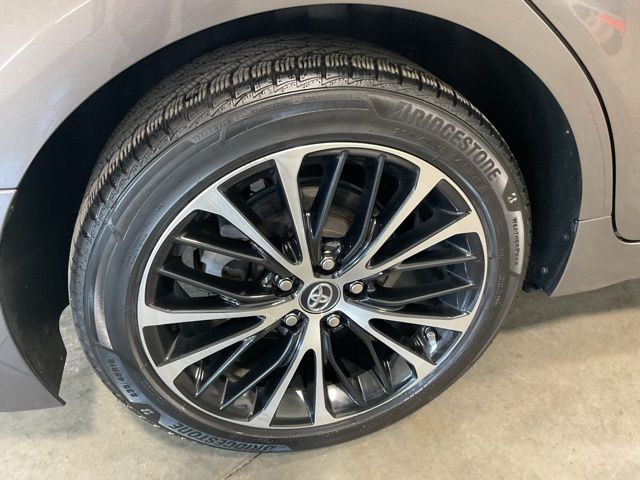 2018 Toyota Camry SE - Photo 7