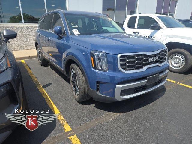 2023 Kia Telluride S AWD's photo