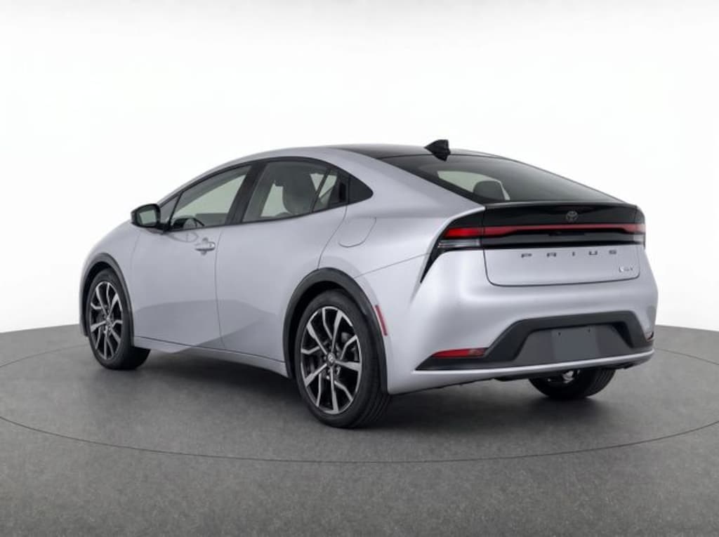 New 2026 Toyota Prius Plug-in Hybrid XSE PLUG-IN HYBRID