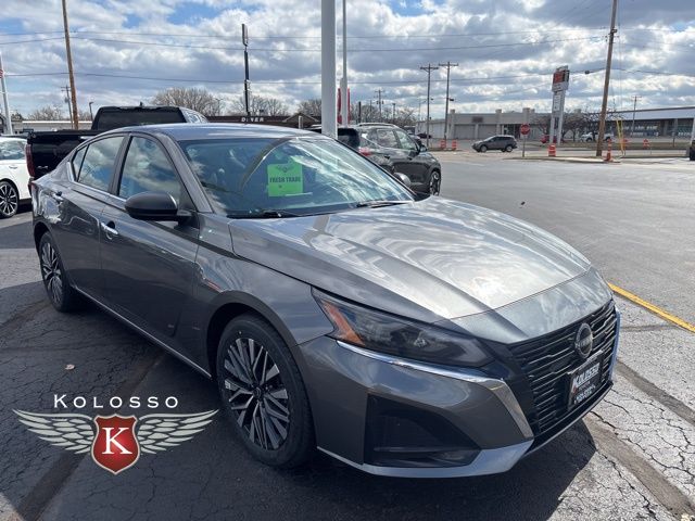 2024 Nissan Altima SV