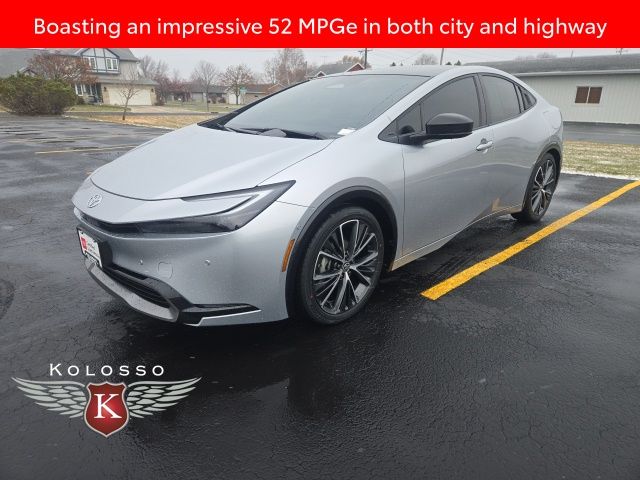 2023 Toyota Prius Limited photo 3