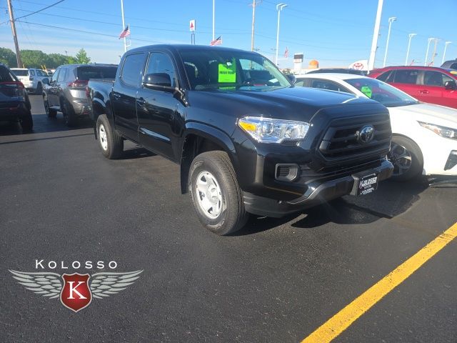 2023 Toyota Tacoma SR Double Cab 4WD V6 Auto Short Bed's photo