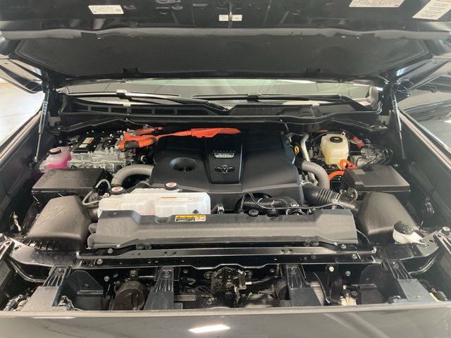 2026 Toyota Sequoia Platinum - Photo 25