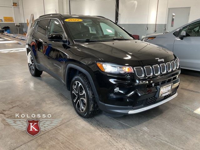 2022 Jeep Compass Limited's photo
