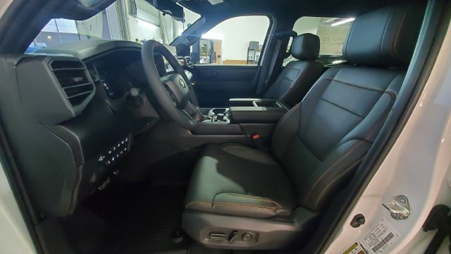 New 2026 Toyota Tundra SR5 SR5 CREWMAX 5.5