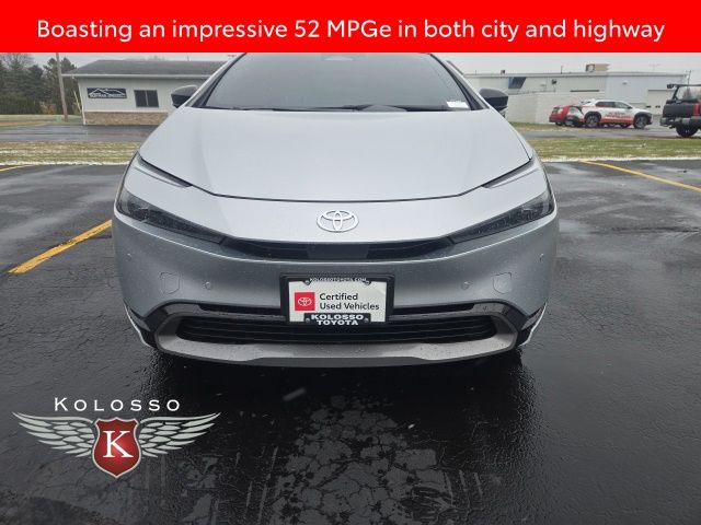 2023 Toyota Prius Limited photo 2