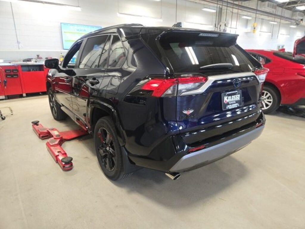 Used 2020 Toyota RAV4 Hybrid XSE SUV