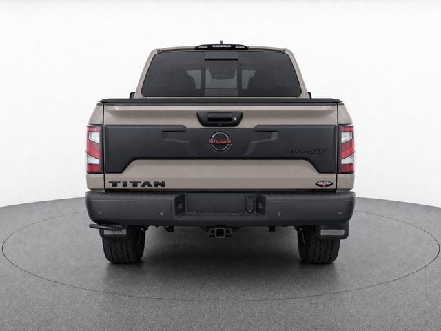 2022 Nissan Titan PRO-4X - Photo 7