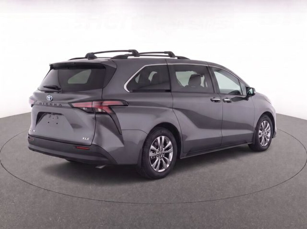 Used 2025 Toyota Sienna XLE 7 Passenger Van Passenger Van